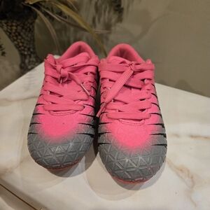 Vizari Bolt Firm Ground Youth Soccer Cleats Size 9 TODDLER